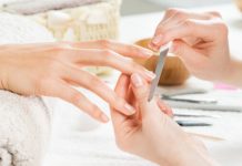 Nagelpflege Maniküre Pediküre
